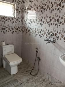 Bathroom Image of 864 Sq.ft 2 BHK Apartment / Flat for sale in Beniapukur Kolkata for Rs. 8200000