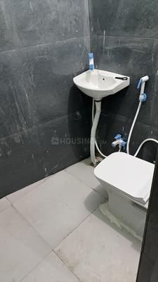 Bathroom Image of 150 Sq.ft 1 RK Apartment / Flat for rent in Bawal Rewari for Rs. 3000