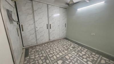 1 RK Independent Builder Floor