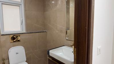 Image of 1153 Sq.ft 2 BHK Builder Floor for rent in Smartworld Orchard, Sector 61, Gurgaon for Rs. 44500