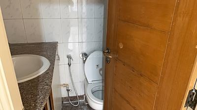 Image of 1450 Sq.ft 3 BHK Apartment / Flat for rent in Dev Arti Building, Mahim, Mumbai for Rs. 100000