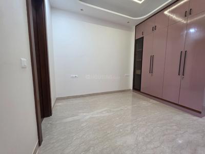 Bedroom Image of 1800 Sq.ft 3 BHK Builder Floor for sale in Preet Vihar New Delhi for Rs. 35100000