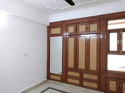 Bedroom Image of 2200 Sq.ft 4 BHK Apartment / Flat for sale in Sector 11 Dwarka New Delhi for Rs. 28800000