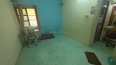 Bedroom Image of 400 Sq.ft 1 RK Apartment / Flat for rent in Kothrud Pune for Rs. 13000