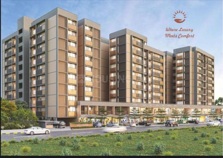 Aadhvan Shine Main Image 1