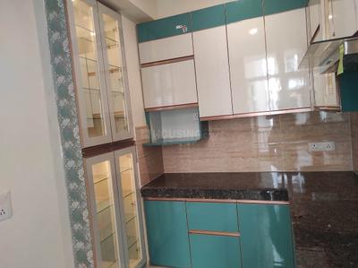 Kitchen Image of 1000 Sq.ft 2 BHK Apartment / Flat for rent in Omaxe The Palace, Gomti Nagar Lucknow for Rs. 26000