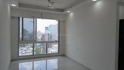 Living Room Image of 750 Sq.ft 2 BHK Apartment / Flat for rent in Rander Komal Kounteya CHSL, Borivali West Mumbai for Rs. 55000
