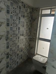 Bathroom Image of 850 Sq.ft 2 BHK Apartment / Flat for sale in Kenarc Premia Tower A, Chembur Mumbai for Rs. 18000000