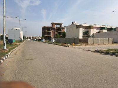 Image of 287 Sq.ft Residential Plot / Land for sale in Wave City Plots, Wave City, Ghaziabad for Rs. 31500000
