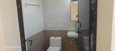 Bathroom Image of 500 Sq.ft 1 RK Builder Floor for rent in Idikarai Coimbatore for Rs. 3000