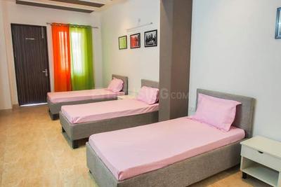 Bedroom Image of Girls pg in noida in Sector 10, Noida