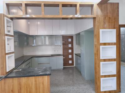 Kitchen Image of 3600 Sq.ft 4 BHK Independent House for sale in Vidyaranyapura Bengaluru for Rs. 19500000