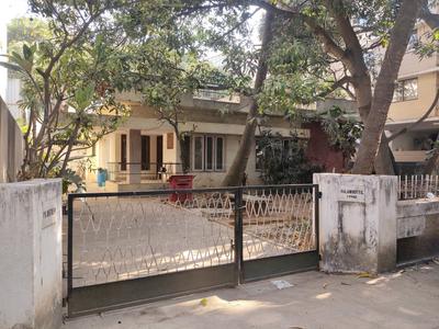 Living Room Image of 1800 Sq.ft 3 BHK Independent House for sale in Indira Nagar Bengaluru for Rs. 253800000