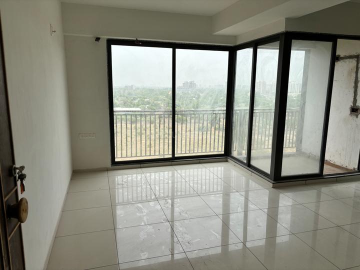 Ratnamani Trident Elanzza Main Image 1