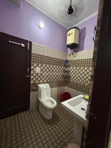 Bathroom Image of 580 Sq.ft 1 RK Independent House for rent in Basti Bawa Khel Jalandhar for Rs. 12000