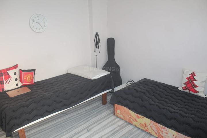 SILVER NOOK Living Room 1