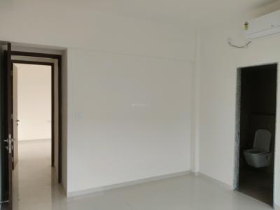 Bedroom Image of 1190 Sq.ft 2 BHK Apartment / Flat for rent in Runwal Sanctuary, Mulund West Mumbai for Rs. 65000