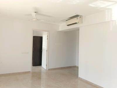 Living Room Image of 1200 Sq.ft 3 BHK Apartment / Flat for rent in Lake Enclave, Hiranandani Estate Thane for Rs. 95000