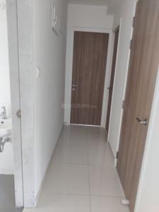 Bathroom Image of 650 Sq.ft 1.5 BHK Apartment / Flat for sale in Godrej Emerald, Thane West Thane for Rs. 10000000