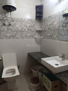Bathroom Image of 450 Sq.ft Studio Studio for rent in Paramount Pine And Oak Studio, Surajpur Greater Noida for Rs. 15000