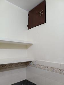 Bathroom Image of 1000 Sq.ft 2 BHK Independent House for rent in Kalyani Devi Allahabad for Rs. 12500