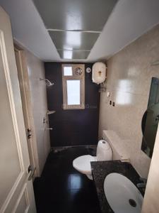 Bathroom Image of 1280 Sq.ft 2 BHK Apartment / Flat for sale in Shalimar Courtyard, Mohibullapur Lucknow for Rs. 8500000
