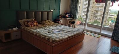Bedroom Image of 3500 Sq.ft 4 BHK Apartment / Flat for rent in Adani Water Lily Ph 2 Towers C1 C2 C3 C4, Shantigram Ahmedabad for Rs. 110000