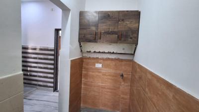 Image of 1200 Sq.ft 2 BHK Apartment / Flat for rent in SV Laxmi Nilayam, Padmarao Nagar, Secunderabad for Rs. 30000