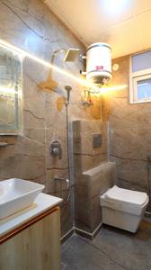 Bathroom Image of 1390 Sq.ft 3 BHK Apartment / Flat for sale in Trinity Trio, Noida Extension Greater Noida for Rs. 5200000