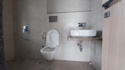 Bathroom Image of 1623 Sq.ft 3 BHK Apartment / Flat for sale in Roodraksh Golf Walk, Chembur Mumbai for Rs. 60000000