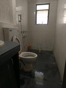 Common Bathroom Image of 2700 Sq.ft 3 BHK Apartment / Flat for sale in Wanwadi Pune for Rs. 27500000