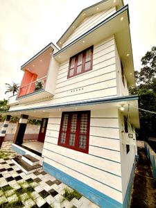 Image of 1600 Sq.ft 3 BHK Independent House for sale in Chalai, Thiruvananthapuram for Rs. 5200000