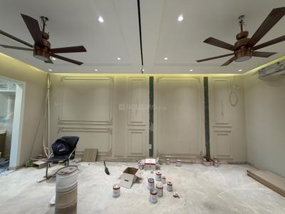 Living Room Image of 1450 Sq.ft 3 BHK Builder Floor for sale in Mukherjee Nagar New Delhi for Rs. 33500000