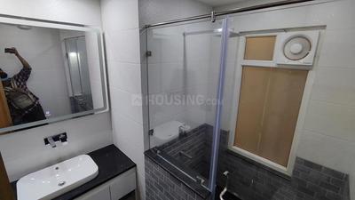 Bathroom Image of 4000 Sq.ft 4 BHK Independent House for rent in Bhai Randhir Singh Nagar Ludhiana for Rs. 90000
