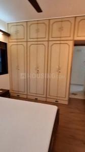 Bedroom Image of 550 Sq.ft 1 BHK Apartment / Flat for rent in Juhu Mumbai for Rs. 85000