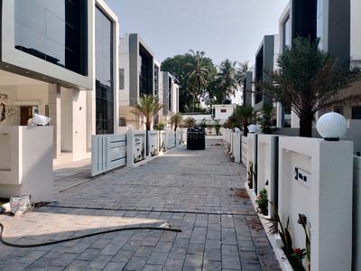 Image of 2650 Sq.ft 4 BHK Independent House for sale in Vyttila, Kochi for Rs. 22500000