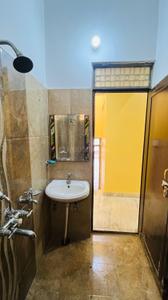 Image of 1080 Sq.ft 2 BHK Independent House for rent in George Town, Allahabad for Rs. 18000