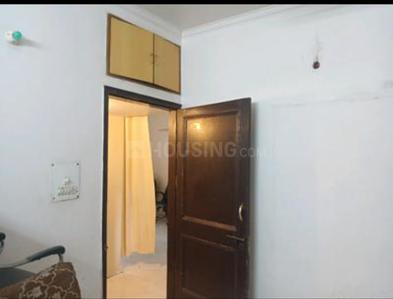 Bedroom Image of 750 Sq.ft 2 BHK Builder Floor for sale in Paschim Vihar New Delhi for Rs. 10000000