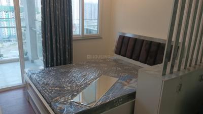 Bedroom Image of 420 Sq.ft 1 RK Apartment / Flat for rent in Mundhwa Pune for Rs. 30000