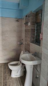 Image of 840 Sq.ft 2 BHK Apartment / Flat for rent in Mk Panchsheel Vatika, Birati, Kolkata for Rs. 16000