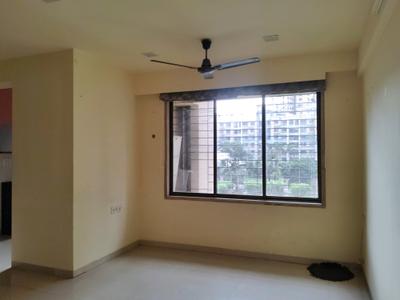 Living Room Image of 920 Sq.ft 2 BHK Apartment / Flat for rent in Kasarvadavali Thane for Rs. 30000
