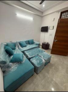 Bedroom Image of 400 Sq.ft 1 BHK Builder Floor for rent in Sector 23 Dwarka New Delhi for Rs. 21000