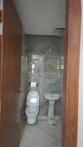 Bathroom Image of 750 Sq.ft 2 BHK Builder Floor for rent in Subhash Nagar New Delhi for Rs. 27500