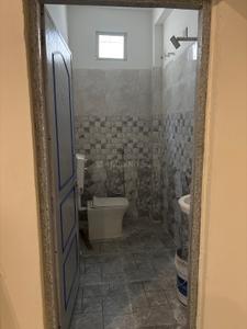 Bathroom Image of 750 Sq.ft 2 BHK Builder Floor for rent in Bhicholi Mardana Indore for Rs. 10500