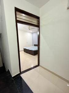 2 RK Independent Builder Floor