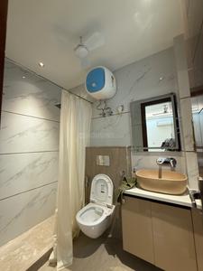 Bathroom Image of 2500 Sq.ft 4 BHK Builder Floor for rent in Vasant Kunj New Delhi for Rs. 150000