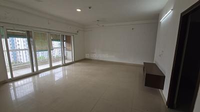 Bedroom Image of 1500 Sq.ft 3.5 BHK Apartment / Flat for sale in Godrej Garden City Pinecrest, Chandkheda Ahmedabad for Rs. 13500000