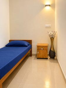 Bedroom Image of 400 Sq.ft 1.5 BHK Apartment / Flat for rent in Malaparamba Kozhikode for Rs. 25500