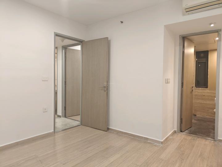 Lodha New Cuffe Parade Main Image 1