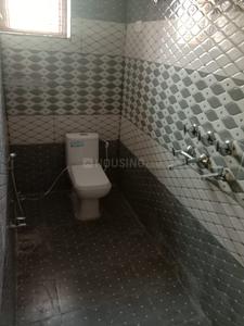 Bathroom Image of 1500 Sq.ft 2 BHK Independent House for rent in LDA Colony Lucknow for Rs. 18000